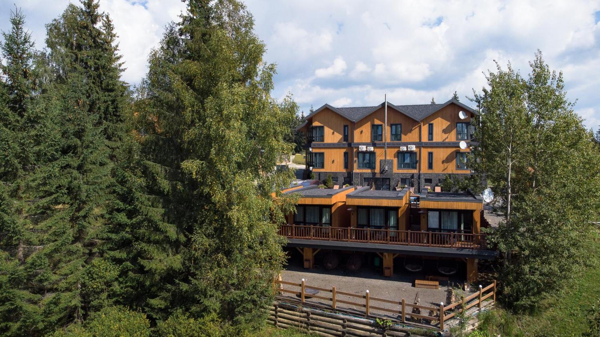 Ego Hotel Буковель Yablunytsya Bagian luar foto